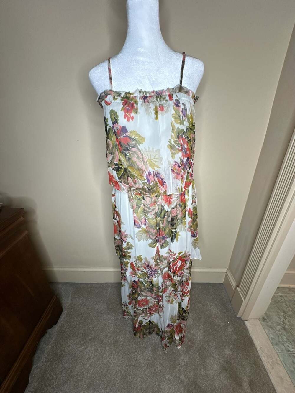 Willow & Clay Floral Maxi Dress Size S Spaghetti Strap Tiered